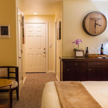 The Vendange Carmel Inn & Suites Dış mekan fotoğraf