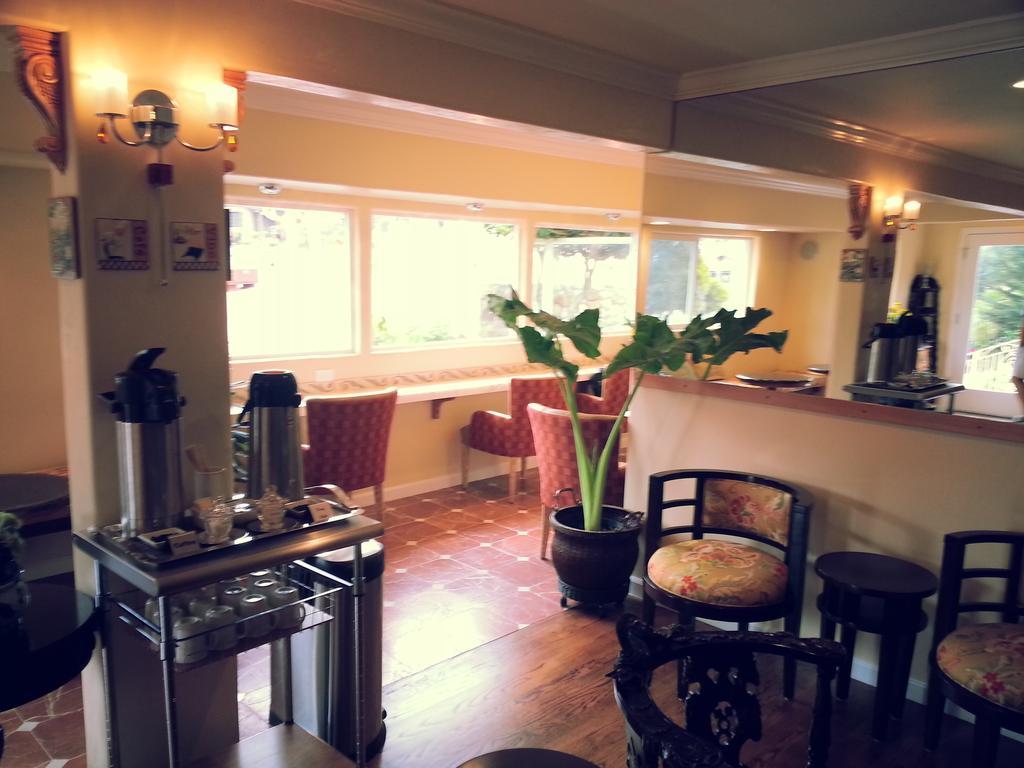 The Vendange Carmel Inn & Suites Dış mekan fotoğraf